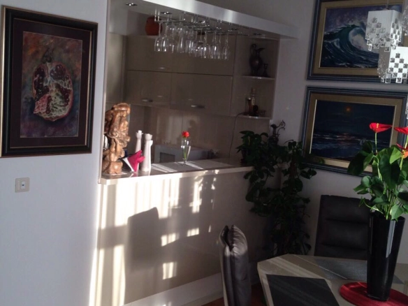 Dvosoban stan 86 m² – Bečići, Budva — fotografija 3