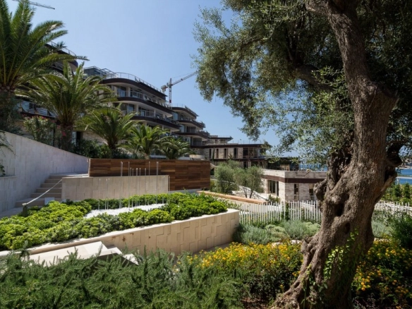 Trosoban stan 242 m² – Bečići, Budva — fotografija 5