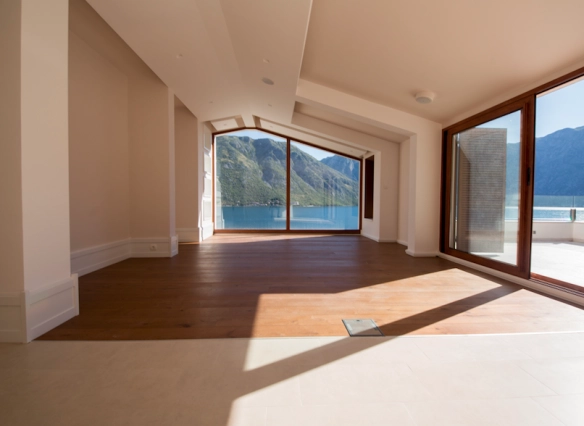 Kuća 585 m² – Stoliv, Kotor — fotografija 13
