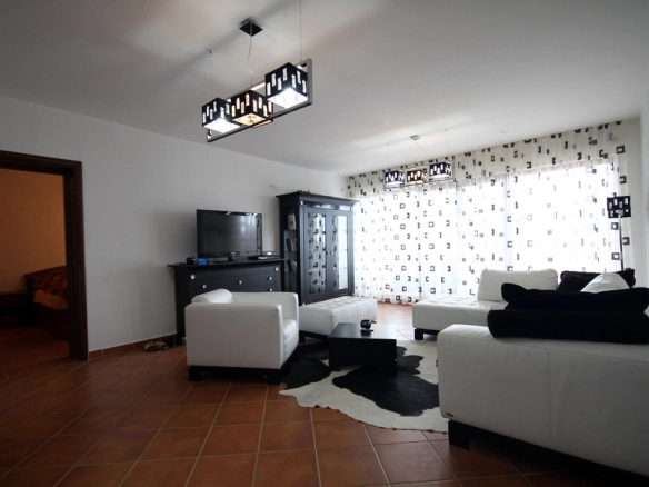 Dvosoban stan 131 m² – Bečići, Budva — fotografija 5
