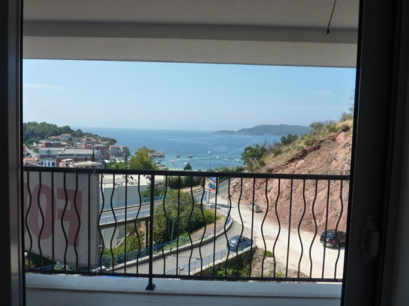 Dvosoban stan 95 m² – Pržno, Budva — fotografija 7