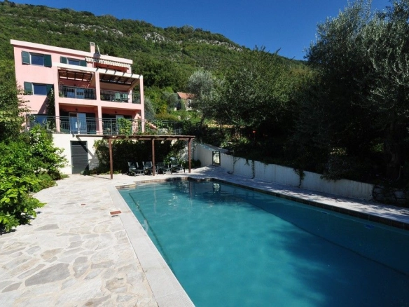 Kuća 248 m² – Tivat — fotografija 3