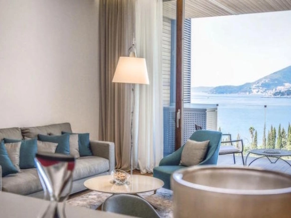 Dvosoban stan 109 m² – Kamenovo, Budva — fotografija 2