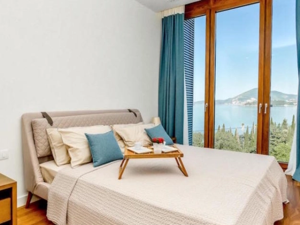 Dvosoban stan 109 m² – Kamenovo, Budva — fotografija 6