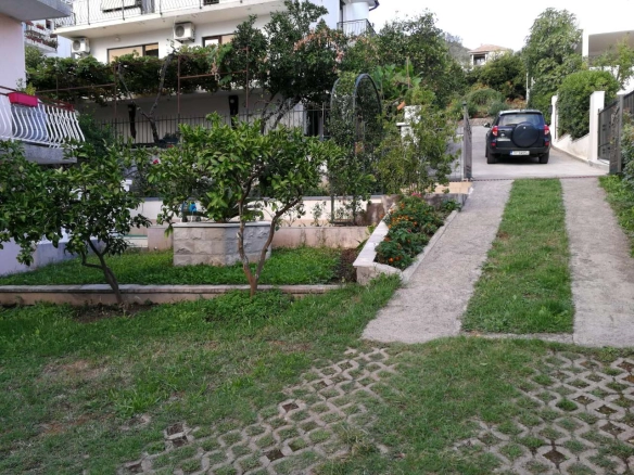 Kuća 400 m² – Tivat — fotografija 4