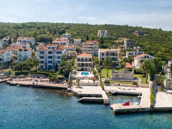 Kuća 396 m² – Krašići, Tivat — fotografija 12