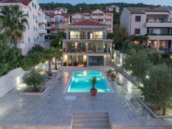 Kuća 396 m² – Krašići, Tivat — fotografija 14