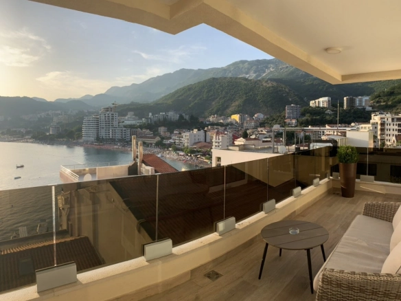 Dvosoban stan 94 m² – Rafailovići, Budva — fotografija 2