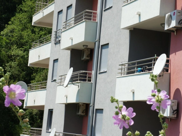 Dvosoban stan 100 m² – Bečići, Budva — fotografija 14