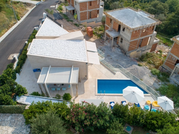 Kuća 170 m² – Blizikuće, Budva — fotografija 4