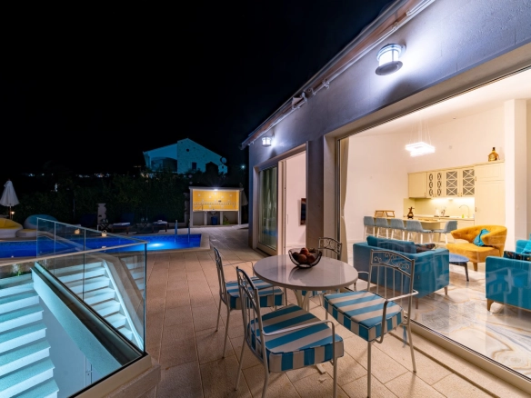 Kuća 170 m² – Blizikuće, Budva — fotografija 10