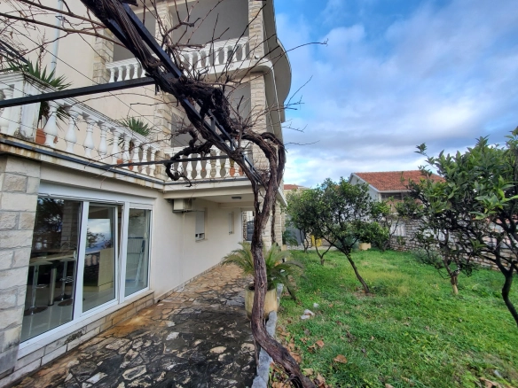 Hotel 350 m² – Bijela, Herceg Novi — fotografija 10