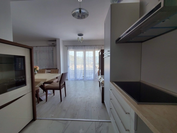 Dvosoban stan 67 m² – Budva — fotografija 2