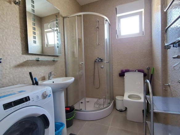 Dvosoban stan 67 m² – Budva — fotografija 13