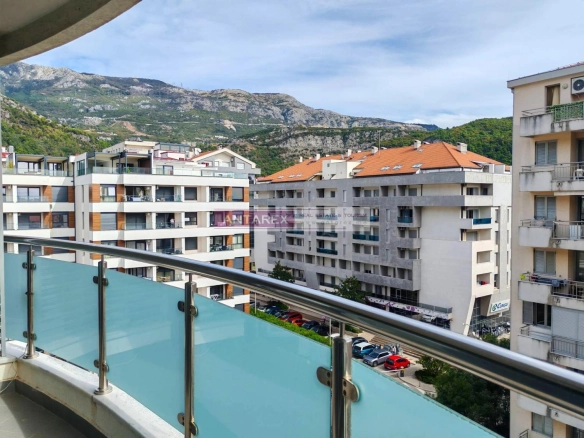 Četvorosoban stan 133 m² – Rozino, Budva — fotografija 16