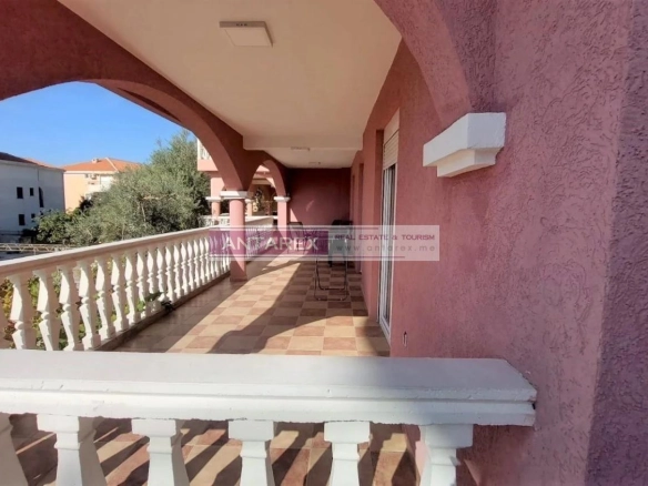 Dvosoban stan 87 m² – Pržno, Budva — fotografija 9