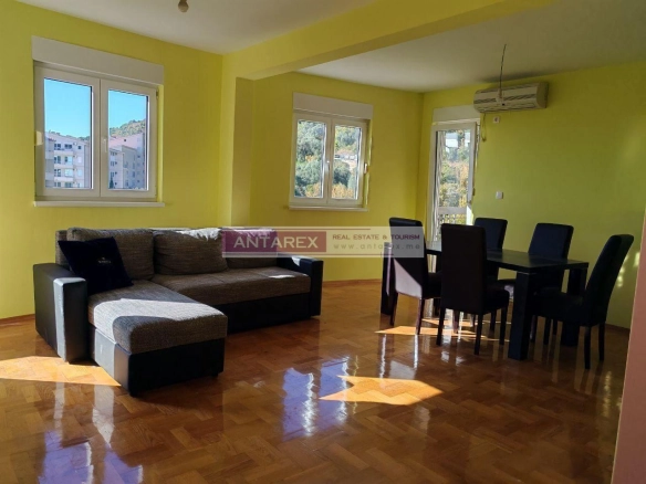 Trosoban stan 111 m² – Petrovac, Budva — fotografija 4