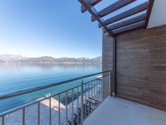 Kuća 300 m² – Krašići, Tivat — fotografija 8