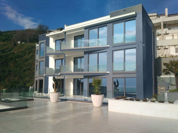 Kuća 1.184 m² – Budva — fotografija 3