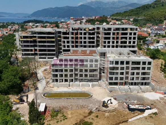 Garsonjera 27 m² – Tivat — fotografija 2