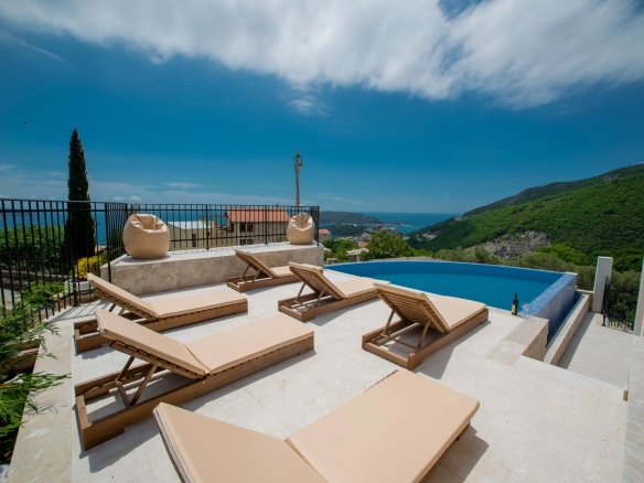 Kuća 170 m² – Bečići, Budva — fotografija 5