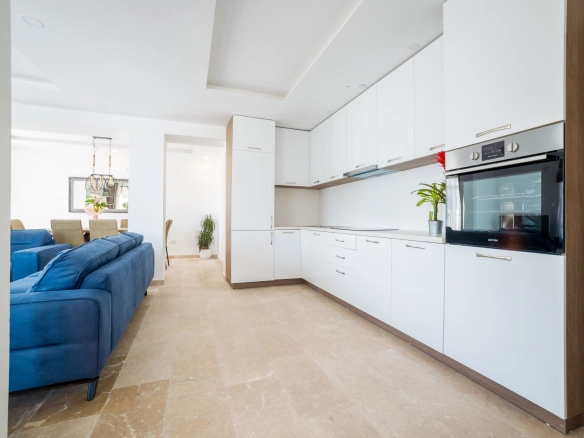 Kuća 170 m² – Bečići, Budva — fotografija 13