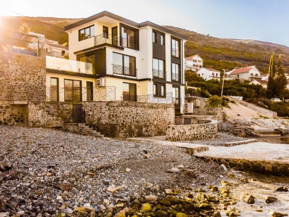 Kuća 420 m² – Krašići, Tivat — fotografija 2