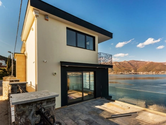 Kuća 420 m² – Krašići, Tivat — fotografija 3