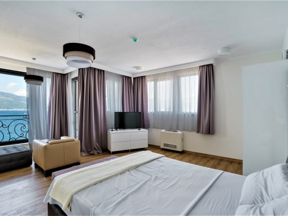 Kuća 420 m² – Krašići, Tivat — fotografija 4