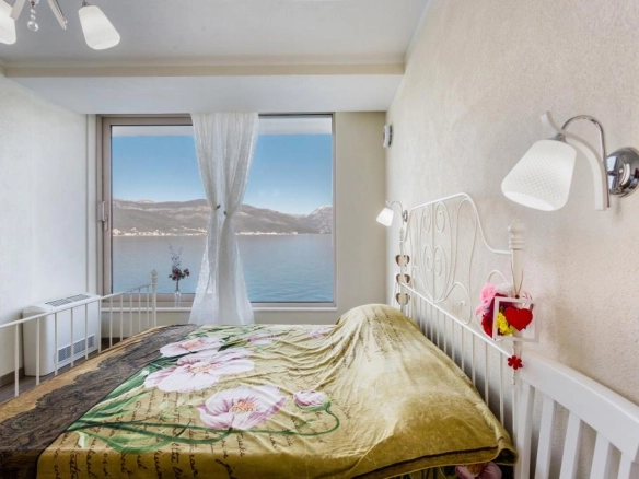 Kuća 240 m² – Krašići, Tivat — fotografija 6