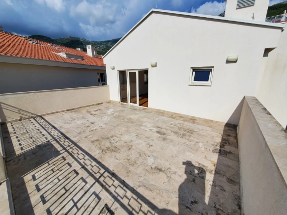Dvosoban stan 136 m² – Pržno, Budva — fotografija 12