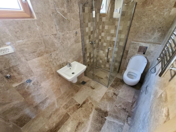 Dvosoban stan 136 m² – Pržno, Budva — fotografija 19