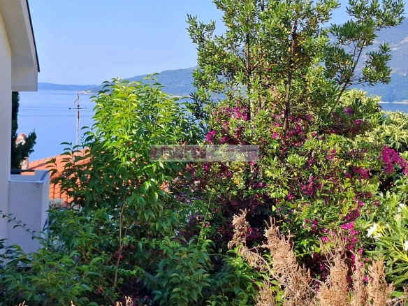 Dvosoban stan 109 m² – Savina, Herceg Novi — fotografija 11