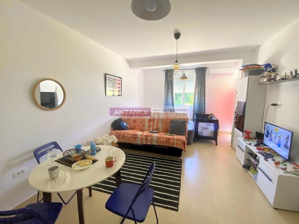 Izdavanje: Garsonjera 27 m² – Igalo, Herceg Novi — fotografija 2