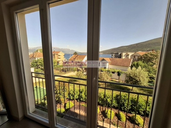 Dvosoban stan 85 m² – Đenovići, Herceg Novi — fotografija 6