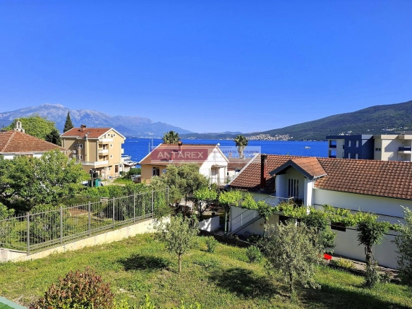 Dvosoban stan 85 m² – Đenovići, Herceg Novi — fotografija 12