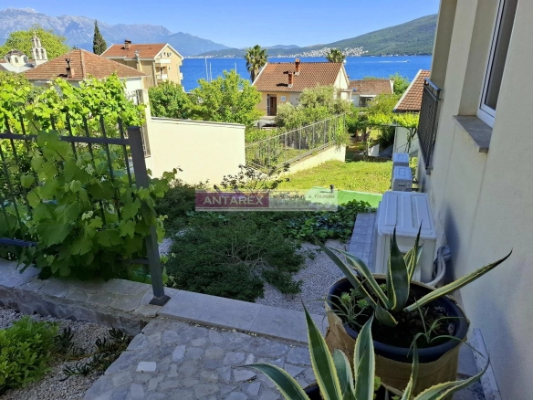 Dvosoban stan 85 m² – Đenovići, Herceg Novi — fotografija 13