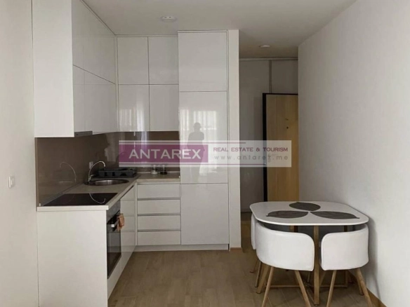 Garsonjera 36 m² – Budva — fotografija 2