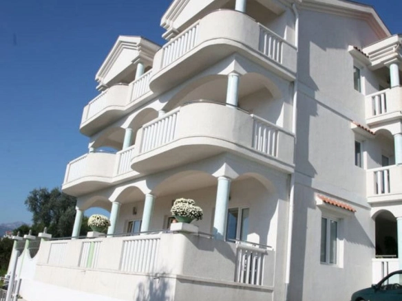 Kuća 570 m² – Tivat — fotografija 2