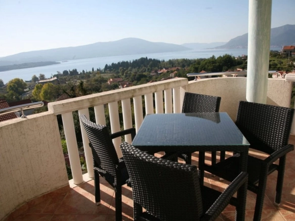 Kuća 570 m² – Tivat — fotografija 15