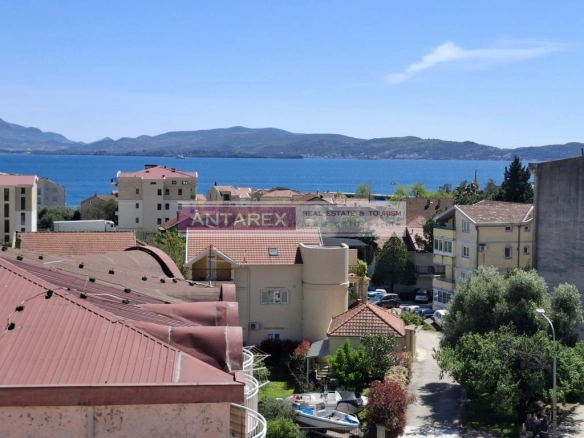 Trosoban stan 106 m² – Bijela, Herceg Novi — fotografija 9