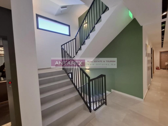 Trosoban stan 106 m² – Bijela, Herceg Novi — fotografija 11