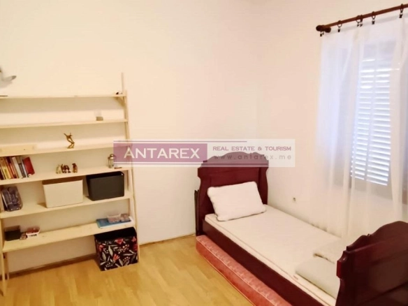 Izdavanje: Jednosoban stan 35 m² – Herceg Novi — fotografija 5