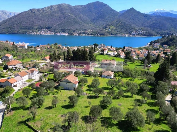Plac 657 m² – Kamenari, Herceg Novi — fotografija 2