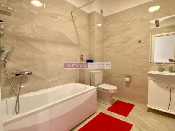 Četvorosoban stan 221 m² – Rafailovići, Budva — fotografija 14
