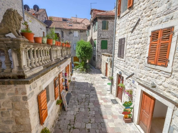 Kuća 240 m² – Kotor — fotografija 10