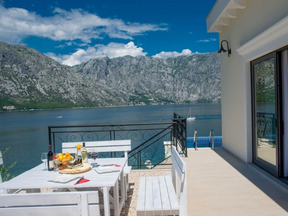 Kuća 150 m² – Stoliv, Kotor — fotografija 13