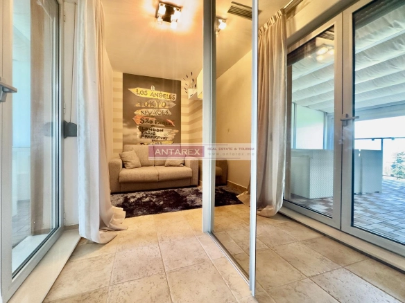 Trosoban stan 102 m² – Dobrota, Kotor — fotografija 9
