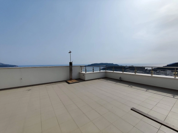 Trosoban stan 256 m² – Bečići, Budva — fotografija 2