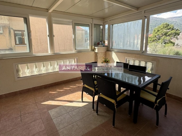 Dvosoban stan 78 m² – Lazi, Budva — fotografija 8